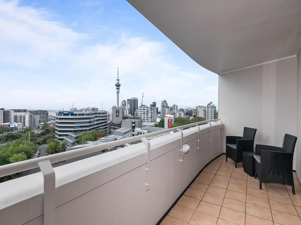 Beautiful Sky Tower View Home Near K' Road W/ Free Parking Auckland Exterior foto